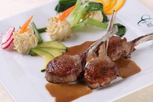 Le Courtyard Restauran