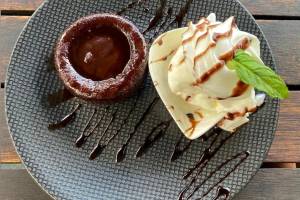 Green Island Beach Restaurant